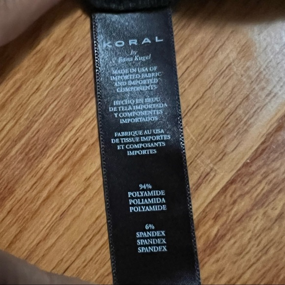 Koral Black Racerback Lightweight Tank Size Medium - Picture 4 of 7